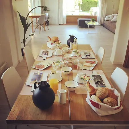 Bon Papa Bed & Breakfast 4*